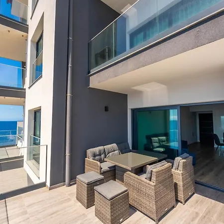 Flh Amazing Ocean View With Balcony Apartment Santa Cruz (Madeira)