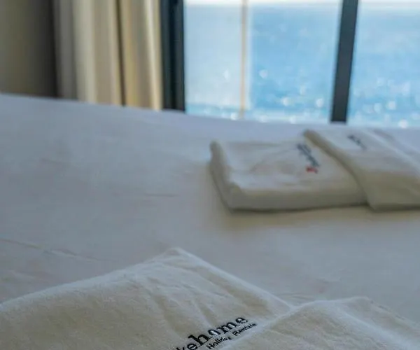 Flh Amazing Ocean View With Balcony * Santa Cruz (Madeira)