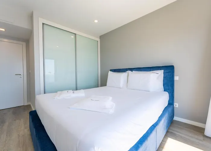 Flh Amazing Ocean View With Balcony * Santa Cruz (Madeira)